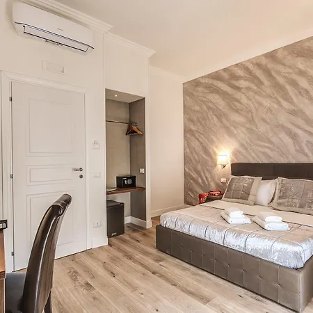 River Luxury Gasthuis 4*