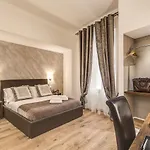 River Luxury Roma