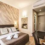 River Luxury 4* Roma