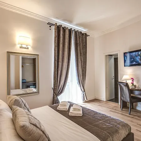 River Luxury Roma