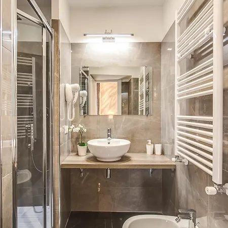 Pensión River Luxury 4*